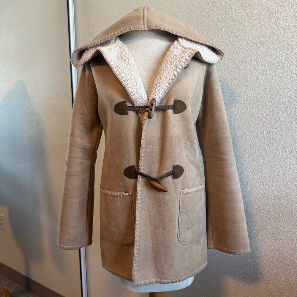 Alba Rosa Tan Sherpa Blanket Duffle Coat